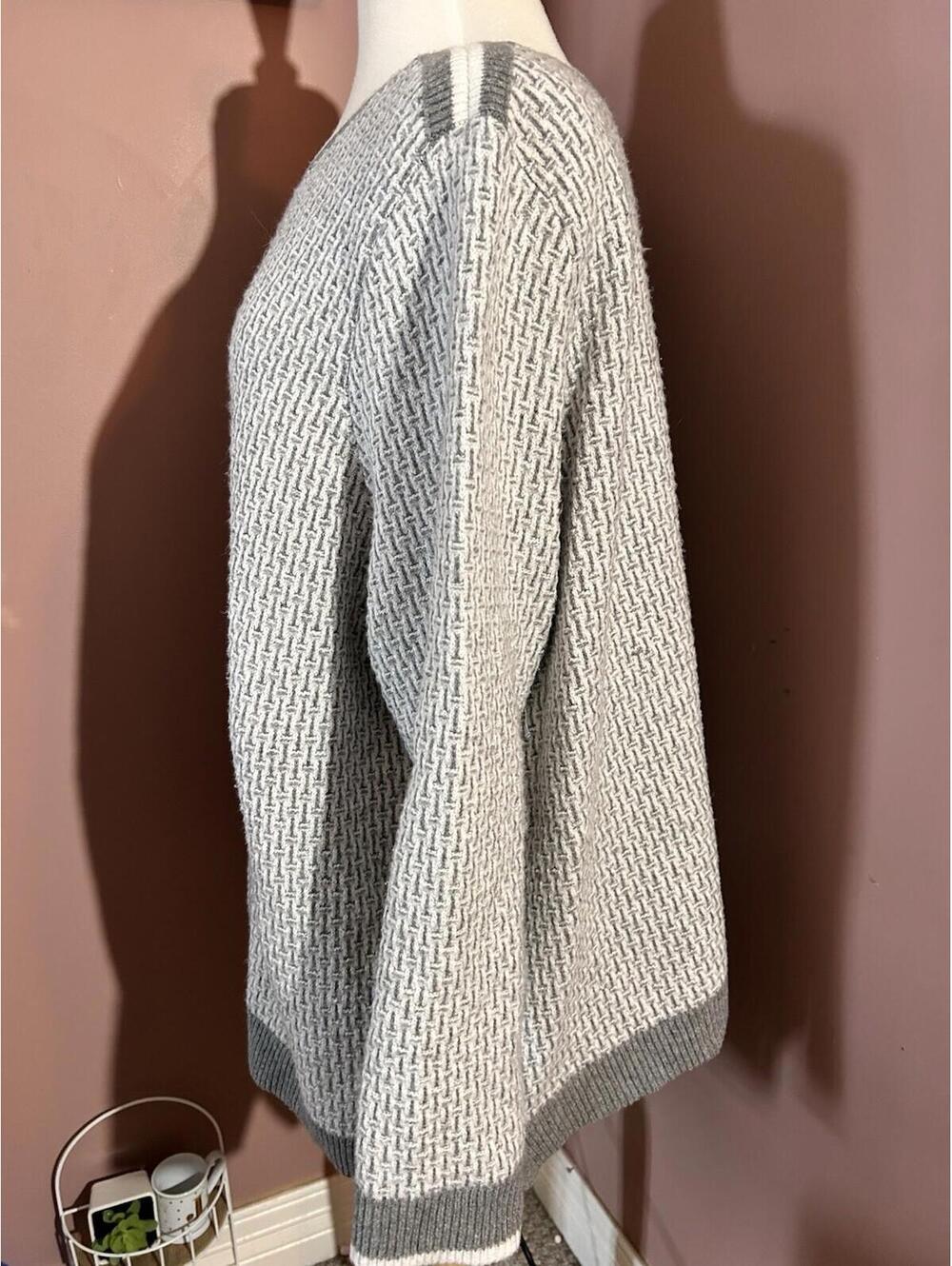CJ Banks Pullover Sweater Womens 3X Gray And White Soft Feeling Woven Pattern - Picture 2 of 9